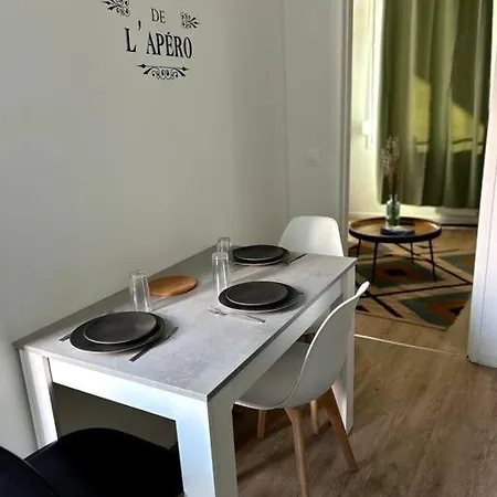 Le Twin Apartment *